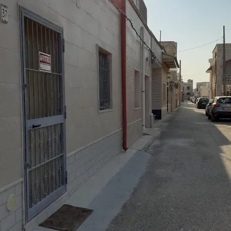 Casa Simone بيت للعطل